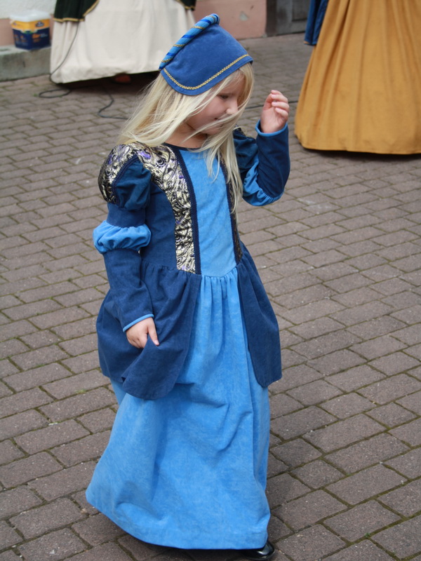 09.jpg