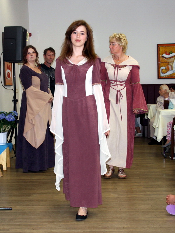 03.jpg