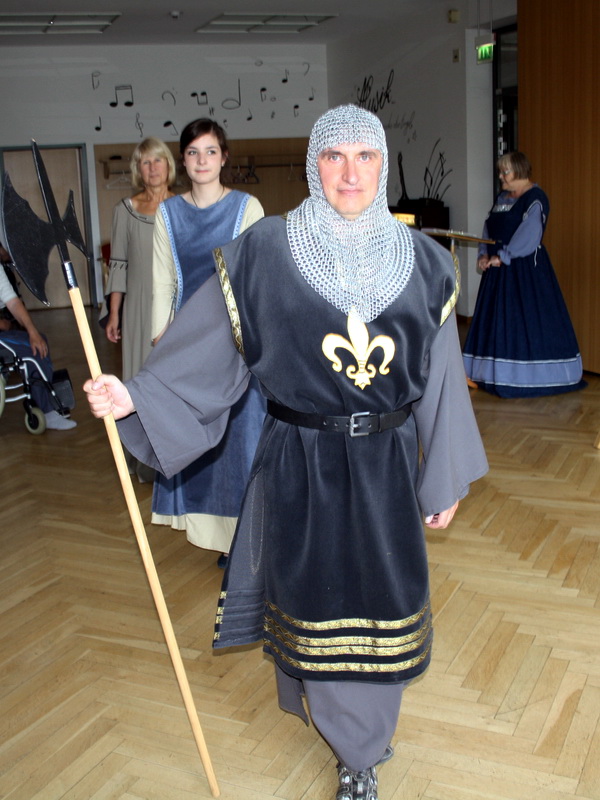 02.jpg
