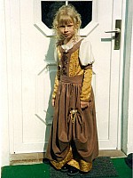 02.jpg