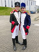 102.jpg